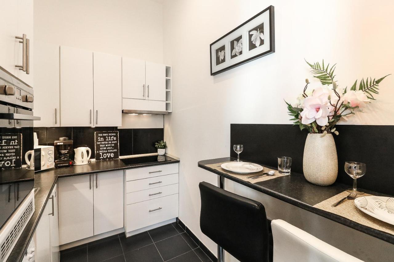 Real Apartments Hegedu Budapest Eksteriør billede