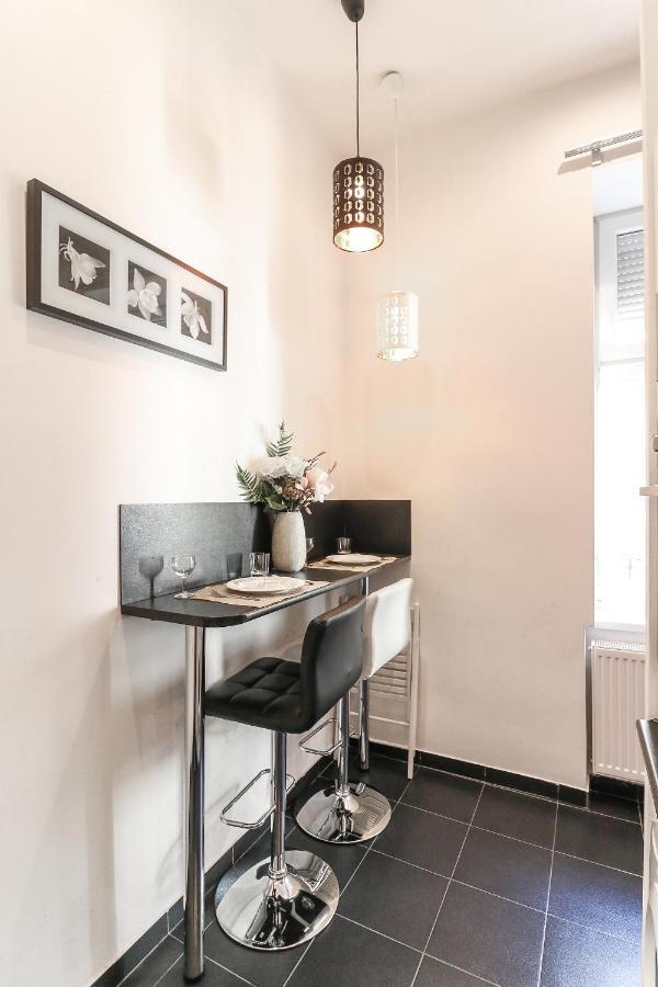 Real Apartments Hegedu Budapest Eksteriør billede